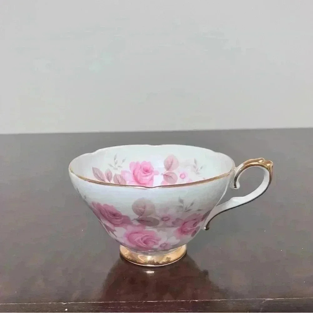 Vintage Grannycore Royal Sutherland England Teacup Pink and White Flowers